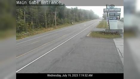 Traffic Cam Loudon: 106 N MM 13.2 Main Gate
