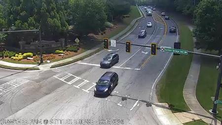 Traffic Cam Village Grove: 112262--2