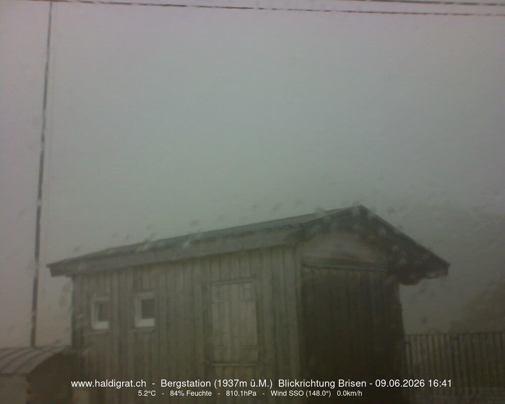 Wolfenschiessen: Bergstation Haldigrat (1937m) Blickrichtung Ost - Brisen