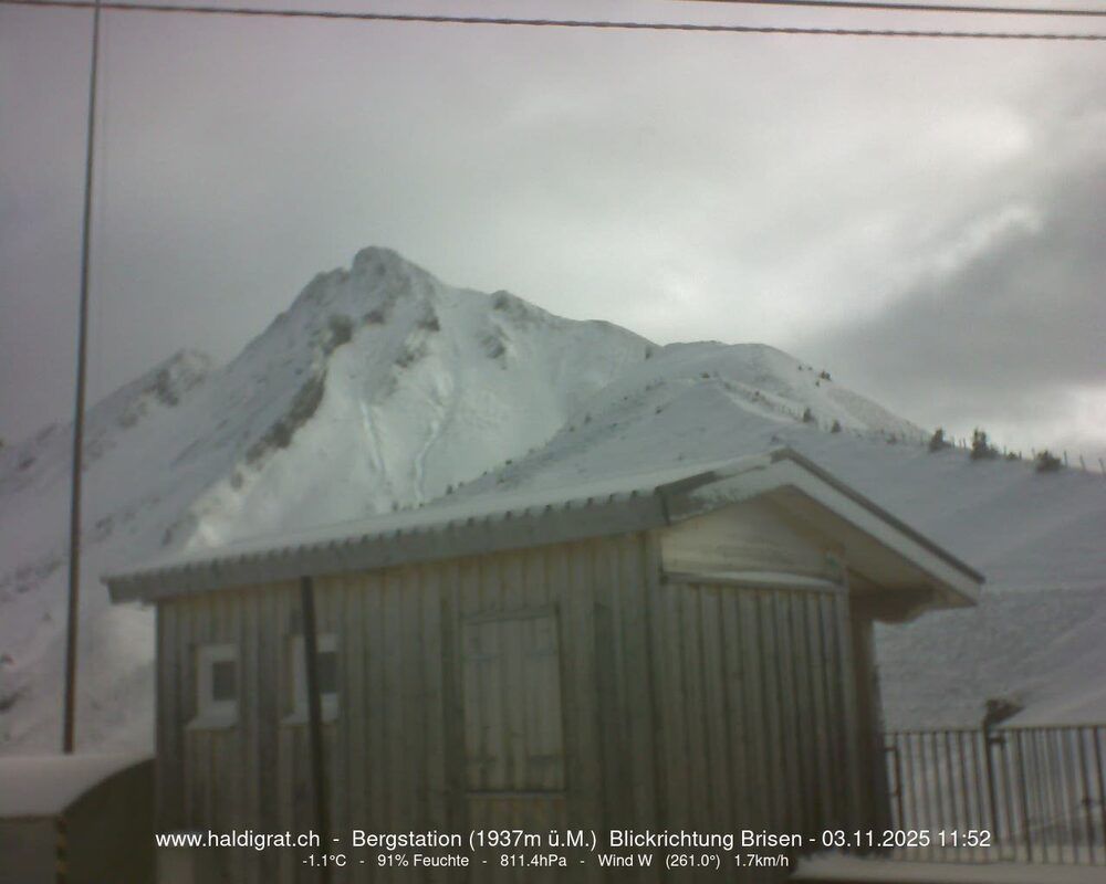 Wolfenschiessen: Bergstation Haldigrat (1937m) Blickrichtung Ost - Brisen