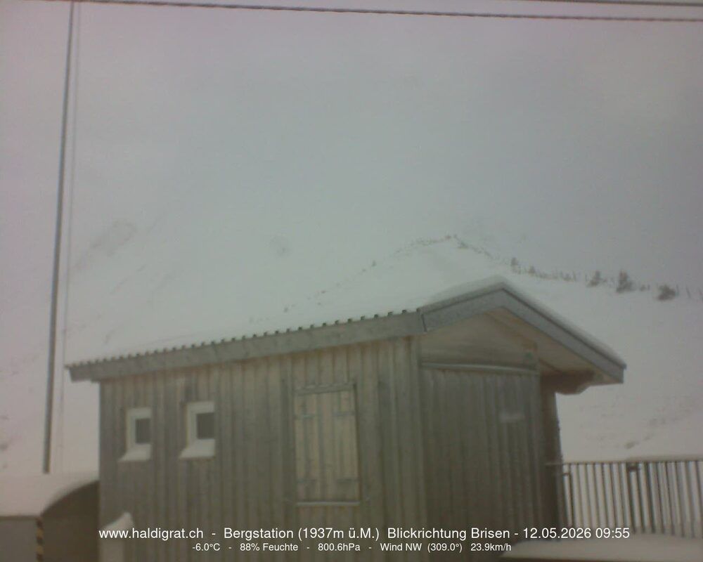 Wolfenschiessen: Bergstation Haldigrat (1937m) Blickrichtung Ost - Brisen