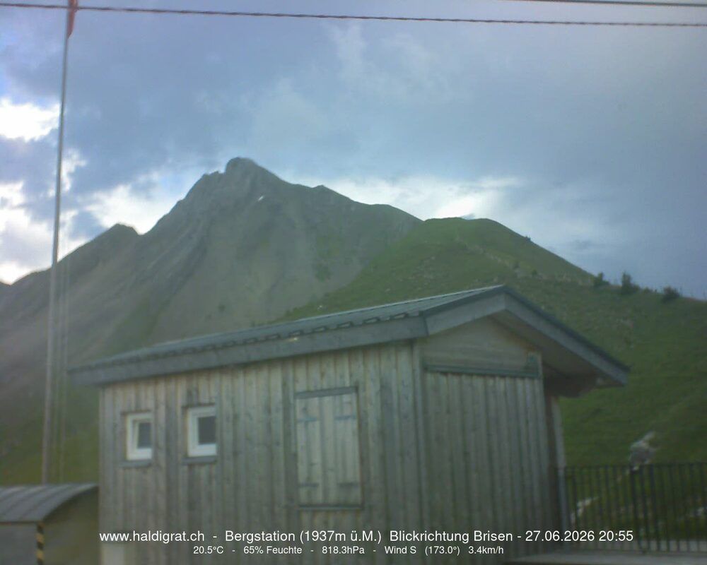 Wolfenschiessen: Bergstation Haldigrat (1937m) Blickrichtung Ost - Brisen
