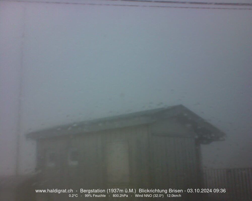 Wolfenschiessen: Bergstation Haldigrat (1937m) Blickrichtung Ost - Brisen