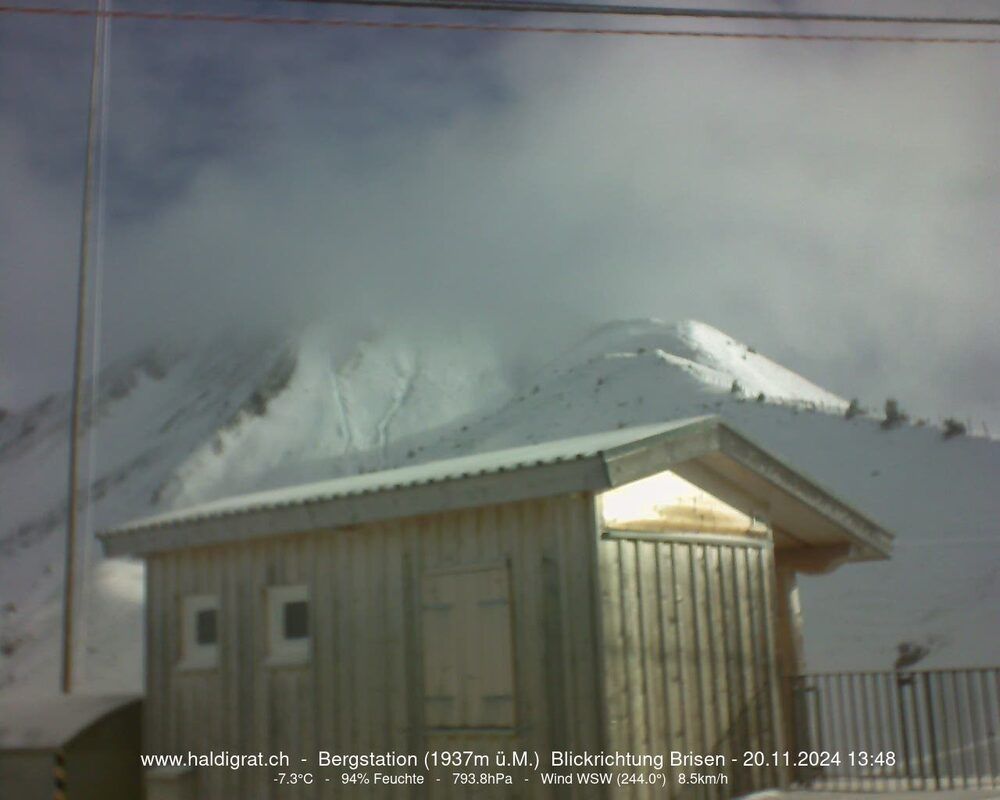 Wolfenschiessen: Bergstation Haldigrat (1937m) Blickrichtung Ost - Brisen