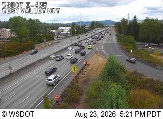 Traffic Cam Burien: I-405 at MP 0.8: West Valley Hwy (SR 181)