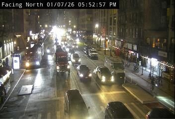 Traffic Cam Manhattan Community Board 6: 2 Avenue @ 49 Street