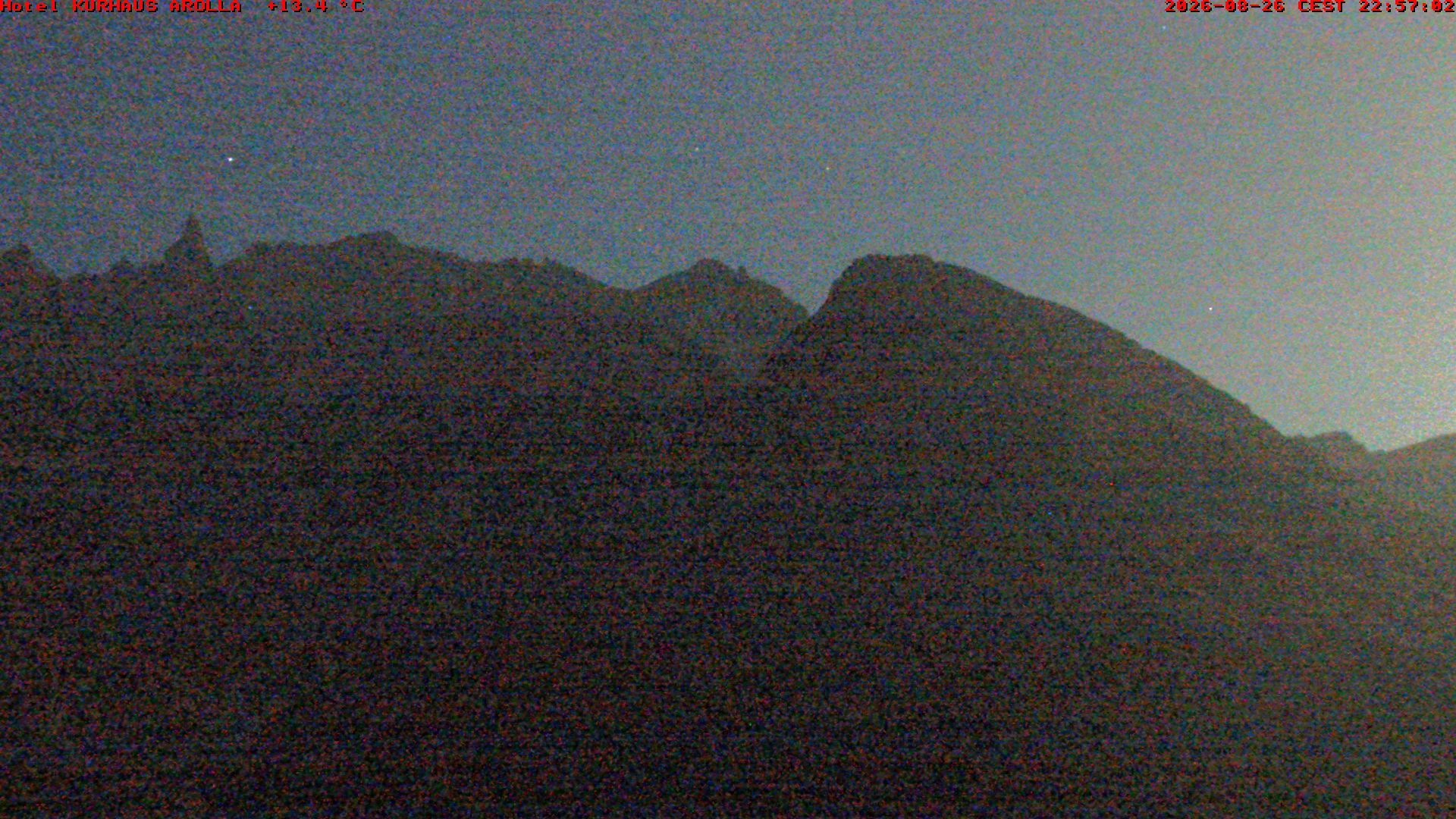 Traffic Cam Evolene › East: Grand Hotel And Kurhaus - Aiguille de la Tza, Douves Blanches, Maya