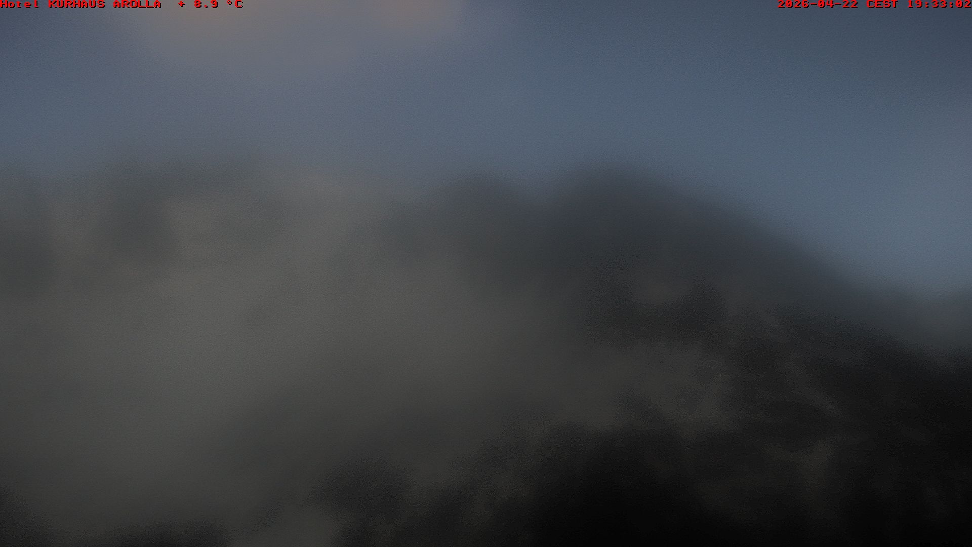 Evolène › Osten: Grand Hotel And Kurhaus - Valais, Suisse: Aiguille de la Tza, Douves Blanches, Maya