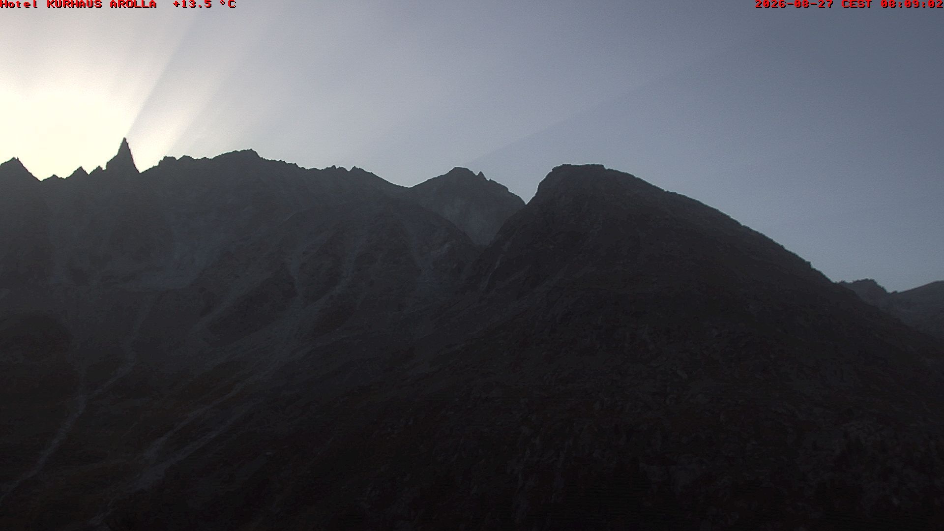 Evolène › Osten: Grand Hotel And Kurhaus - Valais, Suisse: Aiguille de la Tza, Douves Blanches, Maya