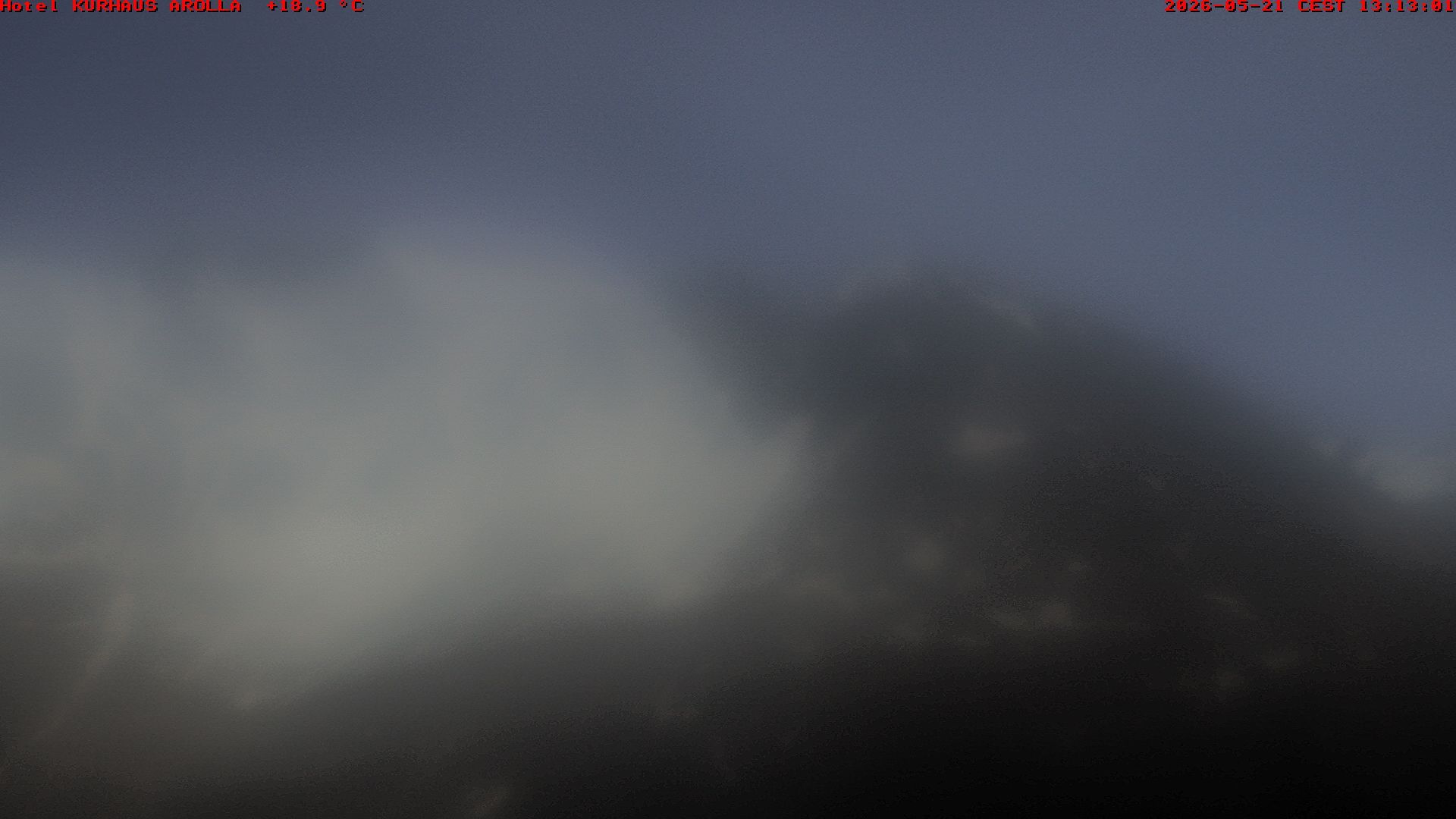 Evolène › Osten: Grand Hotel And Kurhaus - Valais, Suisse: Aiguille de la Tza, Douves Blanches, Maya