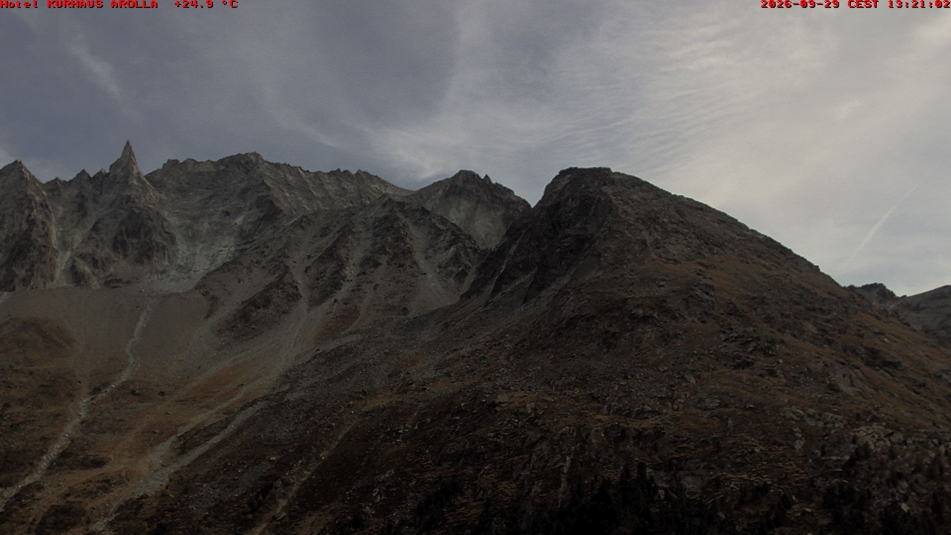 Evolène › Osten: Grand Hotel And Kurhaus - Valais, Suisse: Aiguille de la Tza, Douves Blanches, Maya