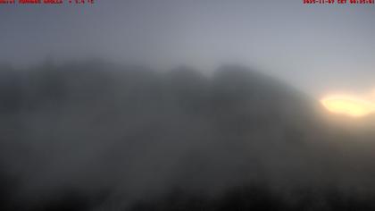 Evolène › Ost: Grand Hotel And Kurhaus - Aiguille de la Tza, Douves Blanches, Maya