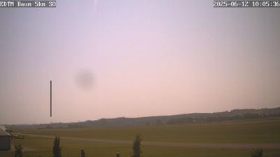 Ennetach airport webcam