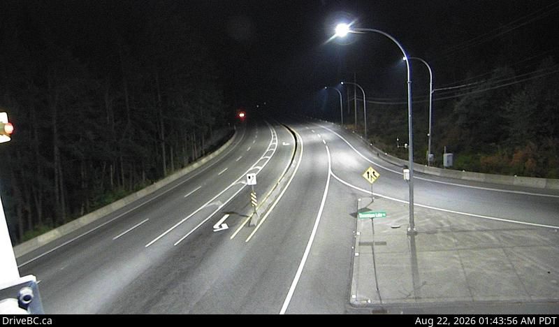 Traffic Cam Area A › South: Hwy 1 at South Shawnigan Lake Road, looking south