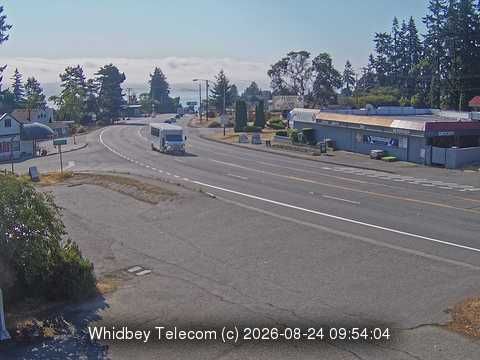 Traffic Cam Clinton › East: WSF - E SR 525