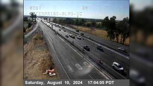 Traffic Cam West Sacramento: Hwy 80 at Enterprise