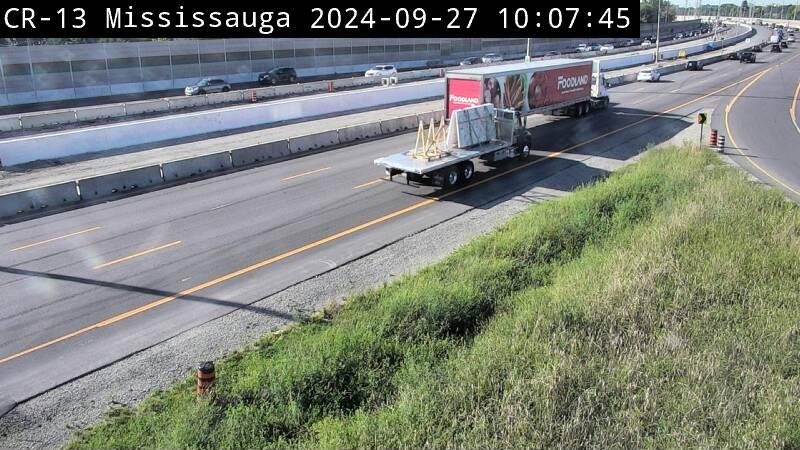 Traffic Cam Cooksville: QEW near Mississauga Rd