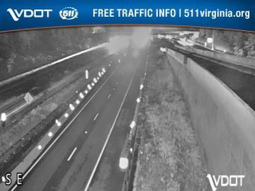 Traffic Cam Midway Island: I-95 - SB - MM 147.3