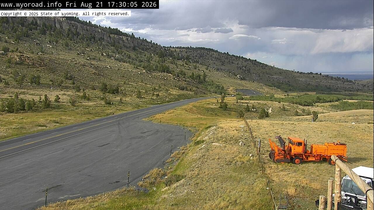 Traffic Cam Miners Delight › North: Limestone Mountain - NORTH