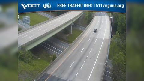 Traffic Cam Bowers Hill: I-664 - MM 19.03 - SB - OL AT US 58 AND US 460