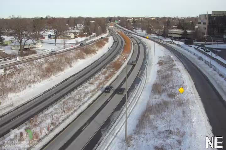 Traffic Cam Southdale: T.H.62 EB @ France Ave