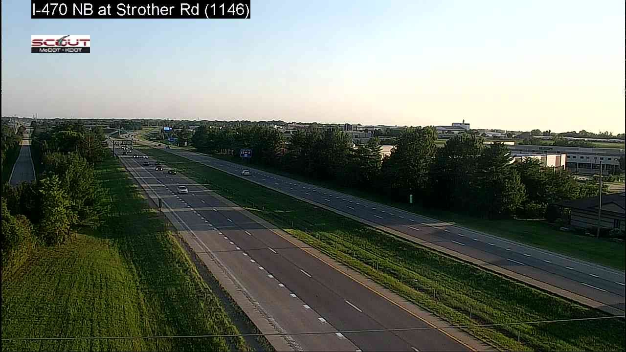 Traffic Cam Lee's Summit: I- N @ Strother Road