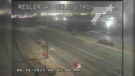 Traffic Cam El Paso › South: Resler @ Helen of Troy