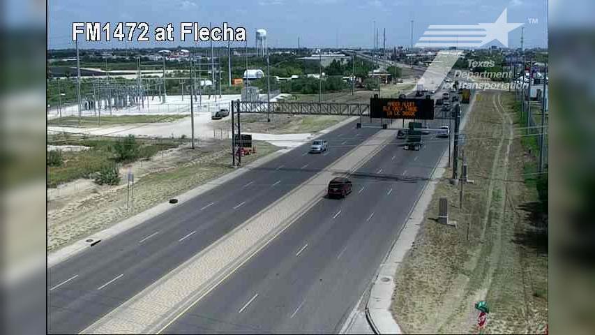 Traffic Cam Laredo › South: FM1472 @ Flecha Lane