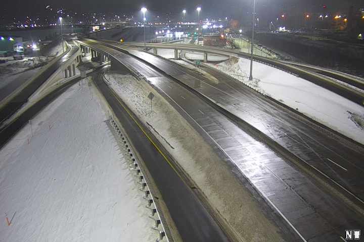 Traffic Cam Duluth: I-535: I-535 SB @ Garfield Ave