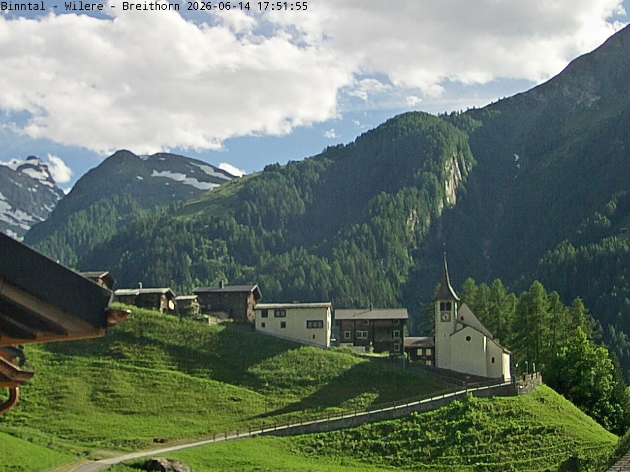 Binn › Südwesten: Pfarrkirche St. Michael, Binn