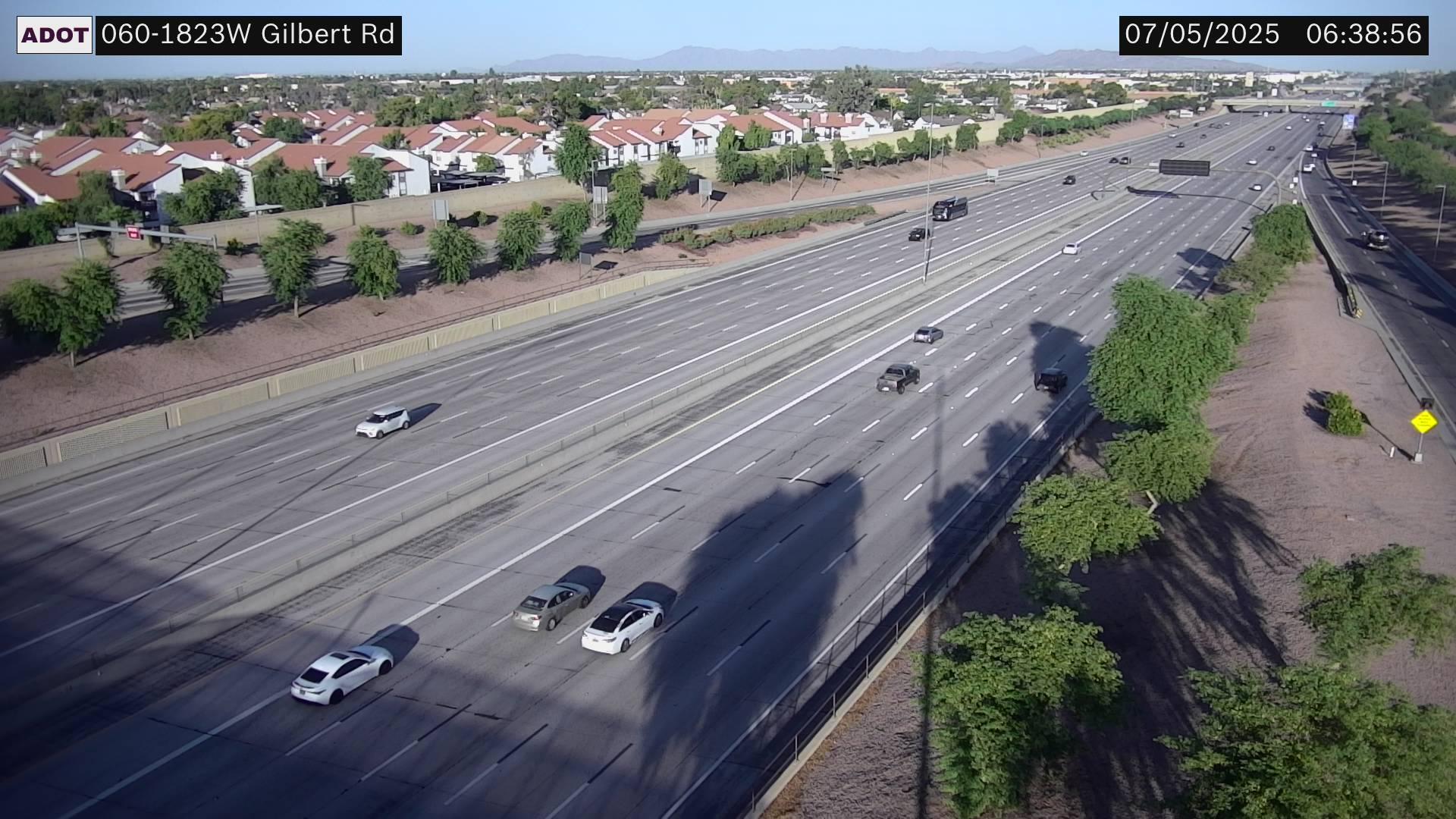 Traffic Cam Mesa: US 60 @ Gilbert