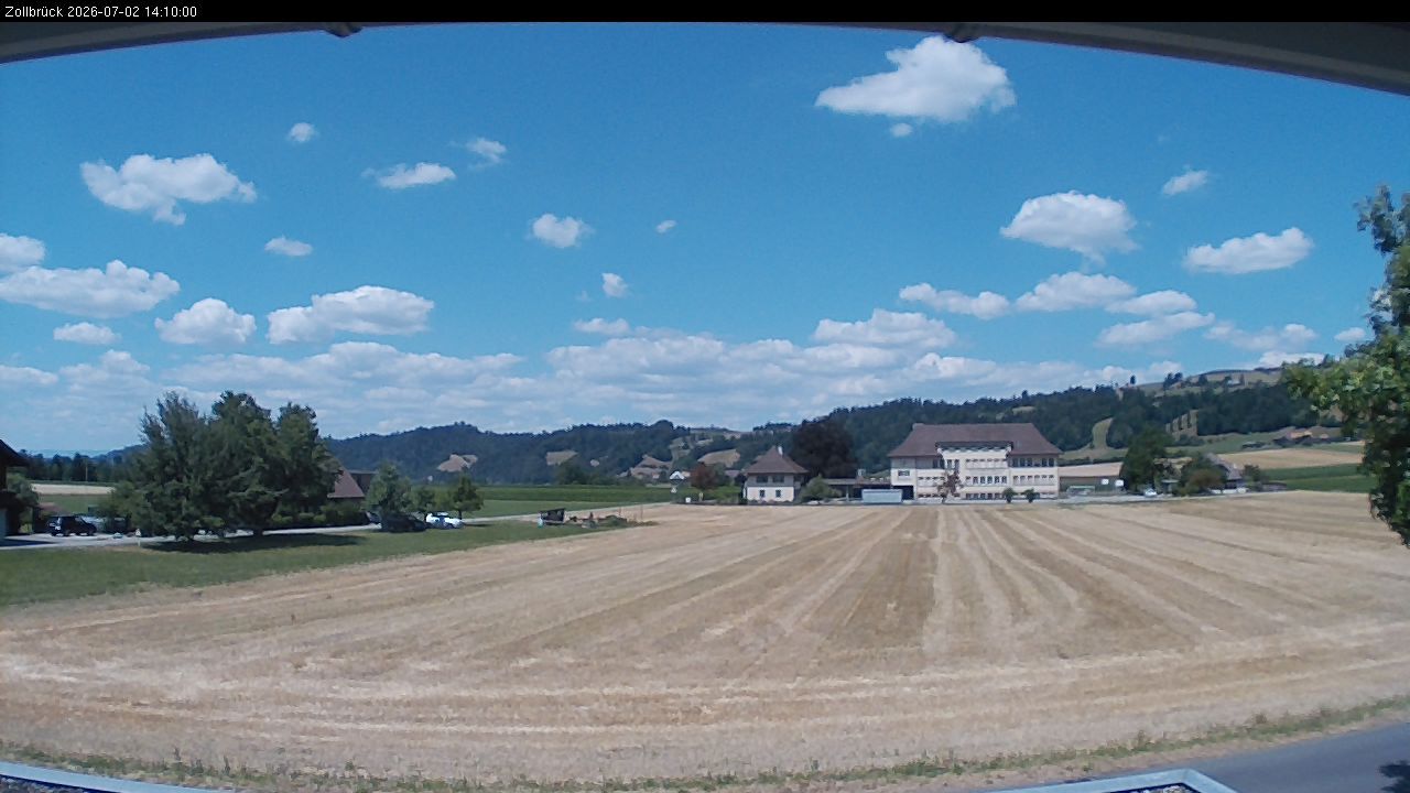 Zollbrück › Norden: Schulhaus Than