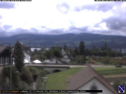 Feldbach: Blick über den Zürichsee Richtung Schwyzer Voralpen und Glarneralpen