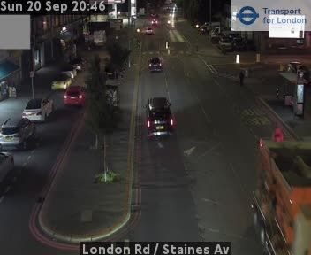 Traffic Cam Sutton: London Rd - Staines Av
