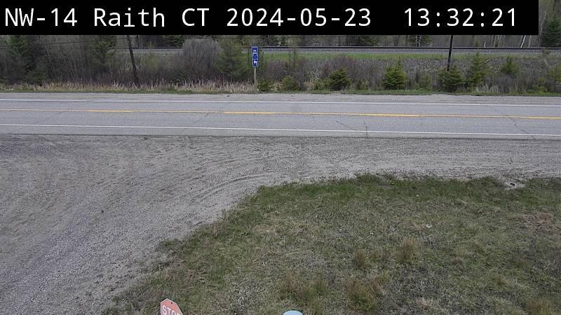 Traffic Cam Unorganized Thunder Bay District: Highway 17 near Raith (Central Time)