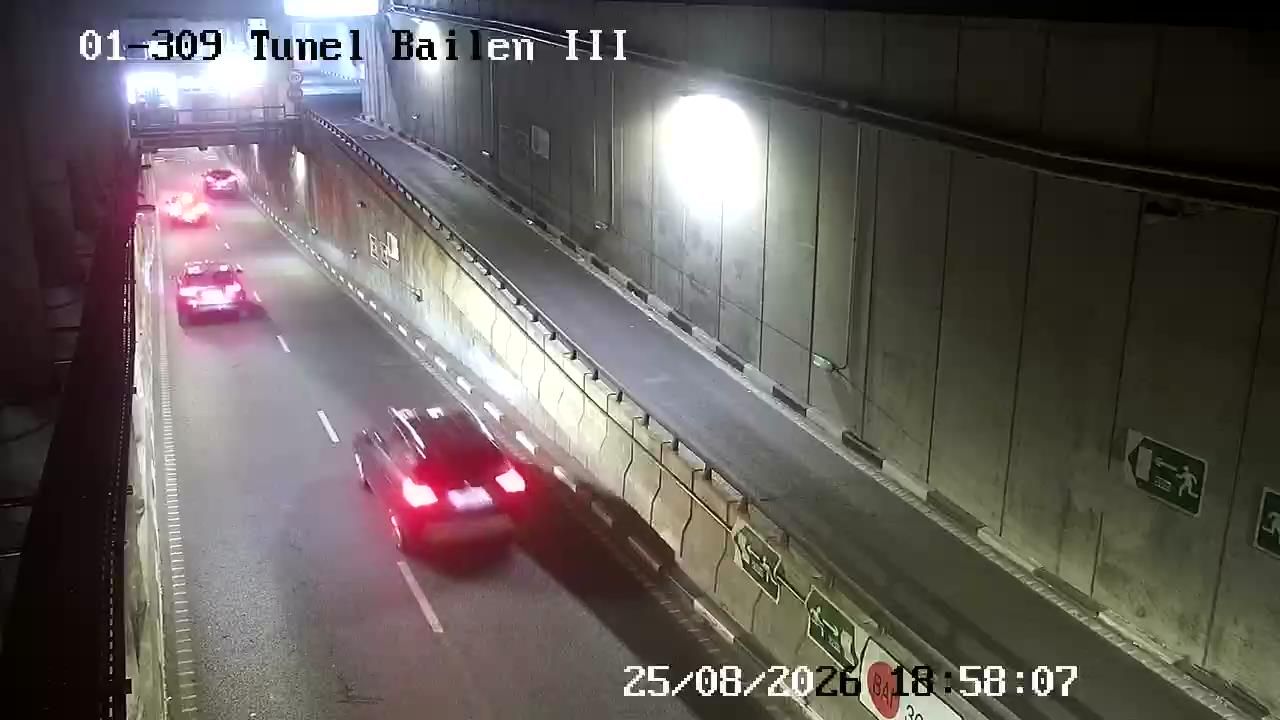 Traffic Cam Palacio: TUNEL BAILEN III