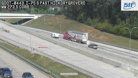 Traffic Cam Hickory Forest: GDOT-CAM-443--1