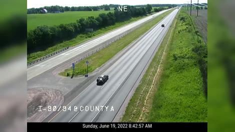 Traffic Cam Lake Delton: I-90 / I-94 @ County A