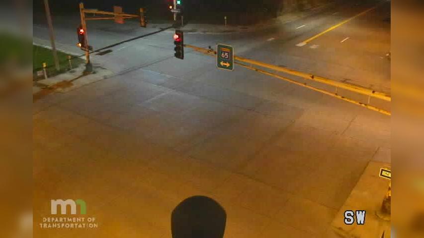 Traffic Cam Fridley: MN 65: T.H.65 NB @ Mississippi St