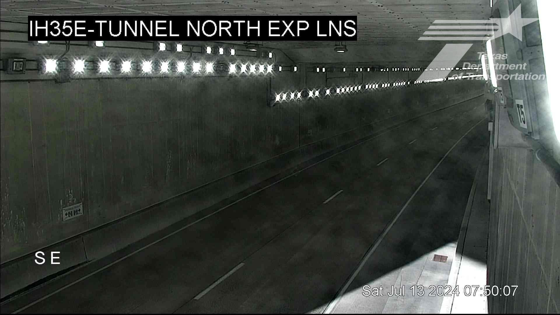 Traffic Cam Dallas › North: I-35E @ Tunnel NB Express Lane