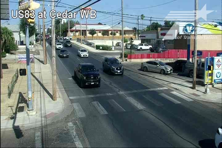 Traffic Cam Laredo › West: US 83 at Cedar WB