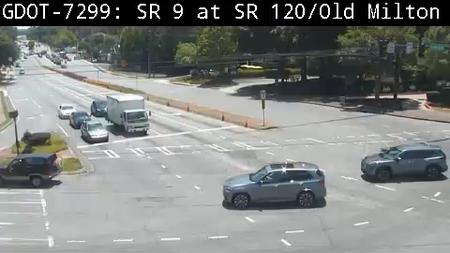 Traffic Cam Alpharetta: 105840--2