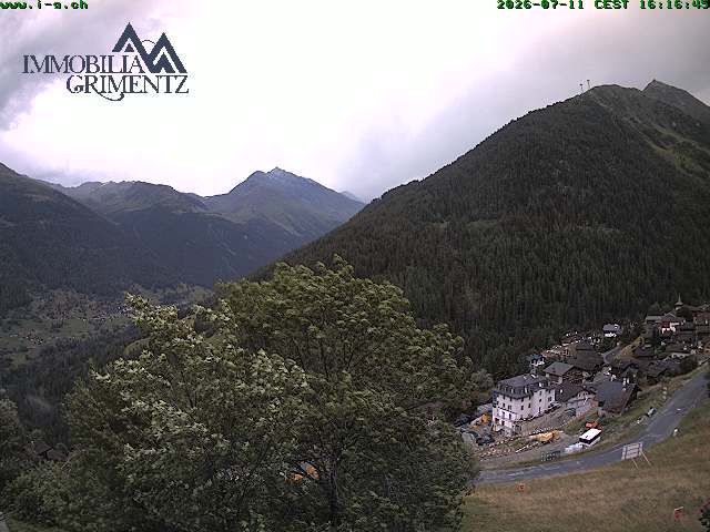 Grimentz: view over the valley of Anniviers