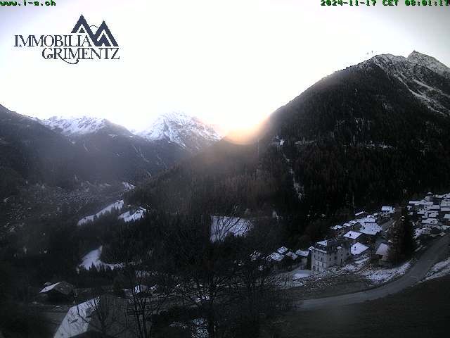 Grimentz: view over the valley of Anniviers