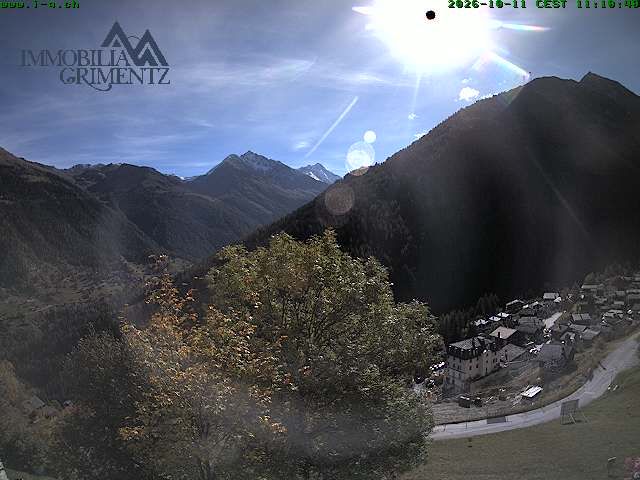 Grimentz: view over the valley of Anniviers