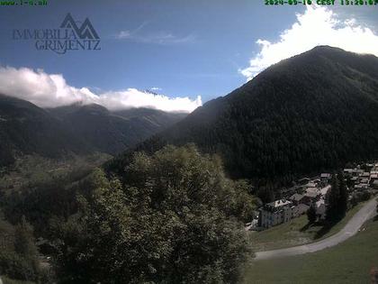 Grimentz: view over the valley of Anniviers