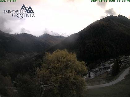 Grimentz: view over the valley of Anniviers