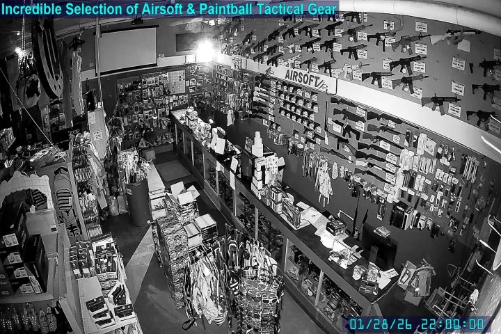 Traffic Cam London: View of Dundas Street in