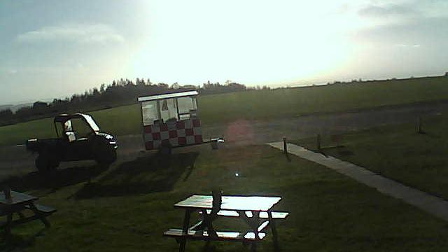 see sutton thirsk the yorkshire gliding club live webcam weather report in sutton england gb seecam see sutton thirsk the yorkshire gliding club live webcam weather report in sutton england gb seecam