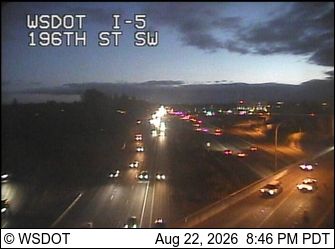 Traffic Cam Lynnwood: I-5 at MP 181.5: 196th St SW